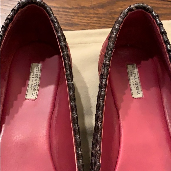 Bottega Veneta Snakeskin Trim Intrecciato Flats - Picture 7 of 11